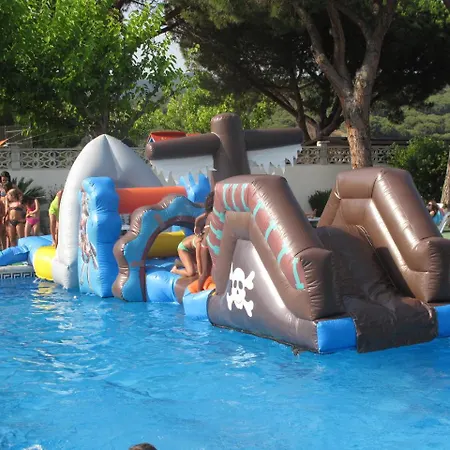 Roca Grossa Camping 2*